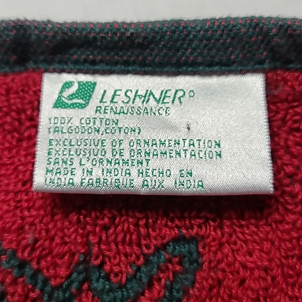 Vintage Leshner Renaissance 100% Cotton Terry Christmas Holiday Bath Towel 26x49